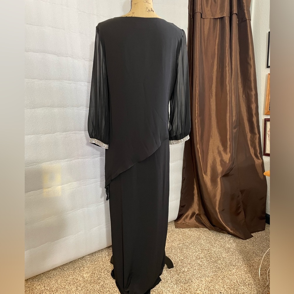 Glamour Nights full length gown Black/silver sequins trim